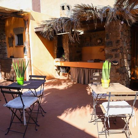 Cactus B&B Le Casette Di Marilena 판텔레리아 외부 사진