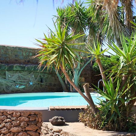 Cactus B&B Le Casette Di Marilena 판텔레리아 외부 사진